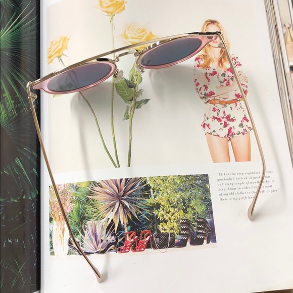 NWT - Pink Rose Polarized Mirror Cat Eye Glasses - Picture 2 of 4